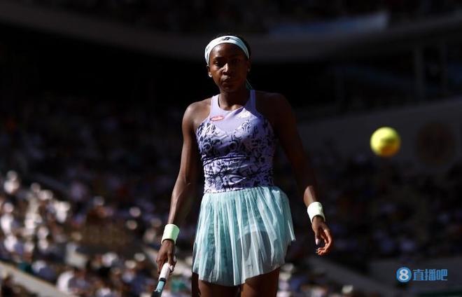 对阵神户女 对阵神户女