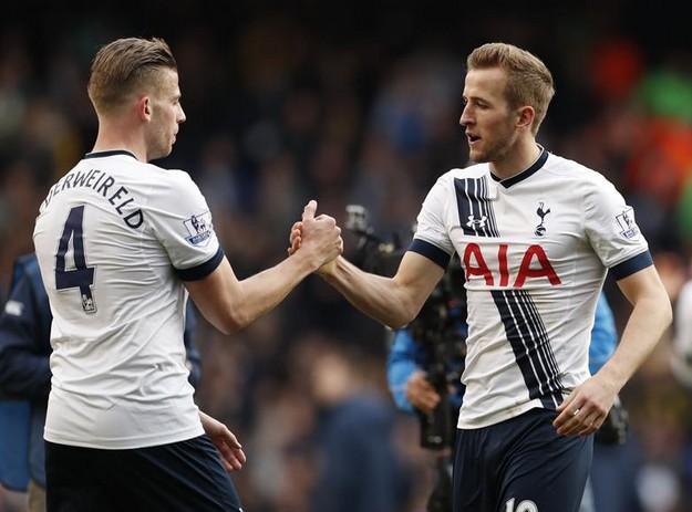 凸显了两人 凸显了两人