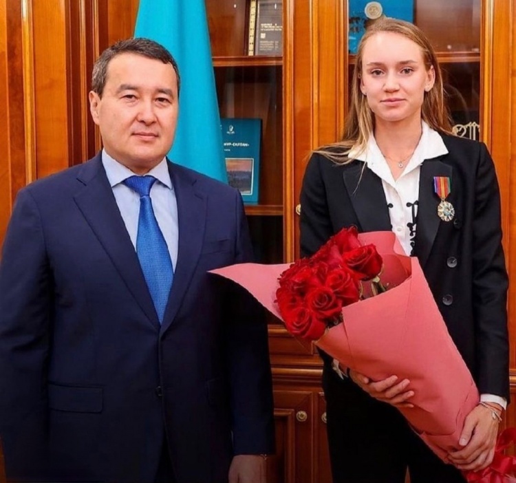 情绪溢价 情绪溢价